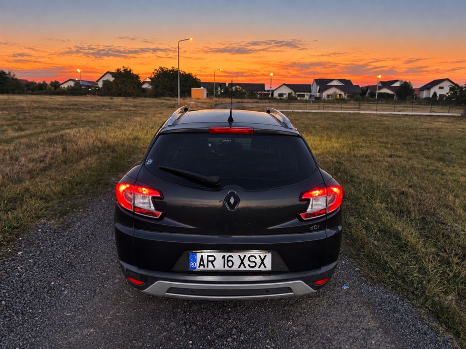 RENAULT Megane 2010 — imagine 5