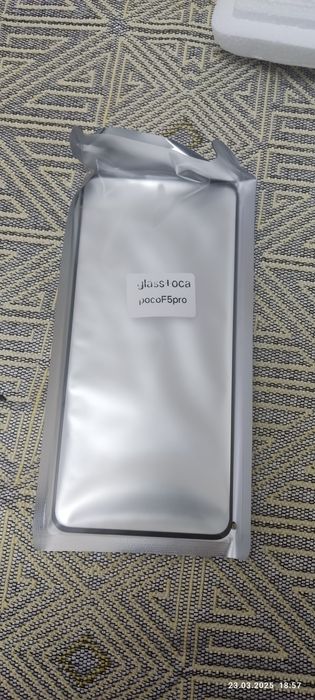 Задний крышка  на Poco F5 pro