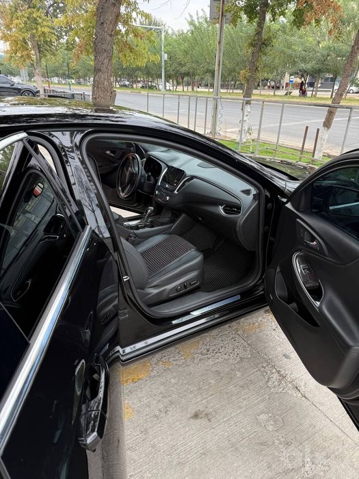 Продам MALIBU primier   2022