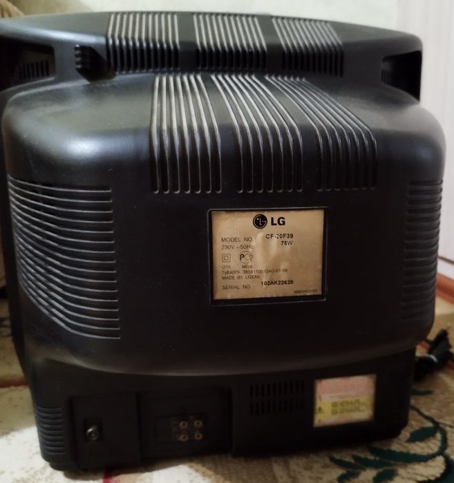 Продам телевизор