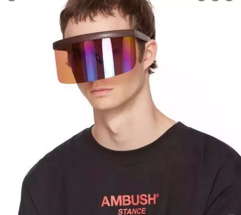 Солнцезащитные очки