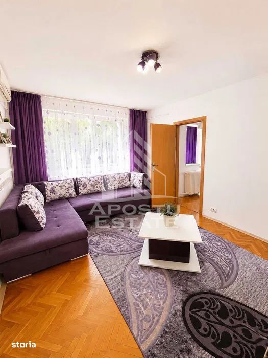 Apartament de vanzare cu 2 camere, semidecomandat, zona Sagului