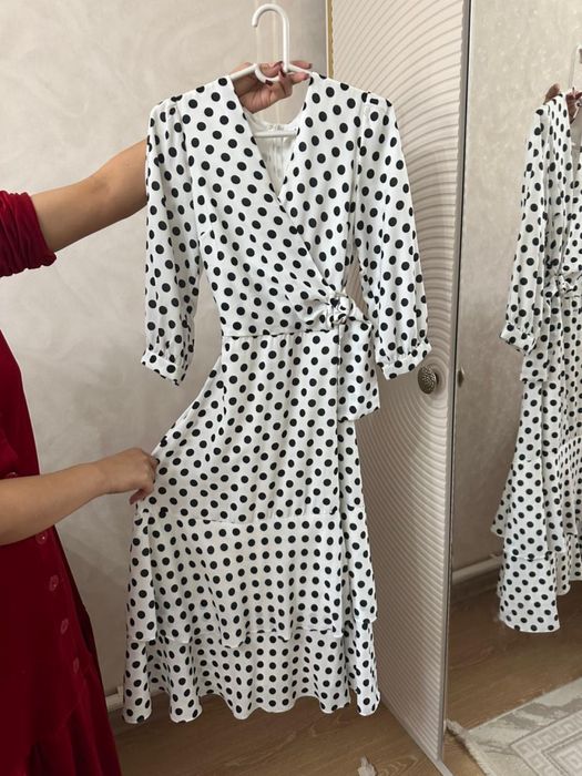 Вечерние платья.