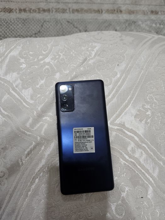 Продам Самсунг с 20 FE б/у