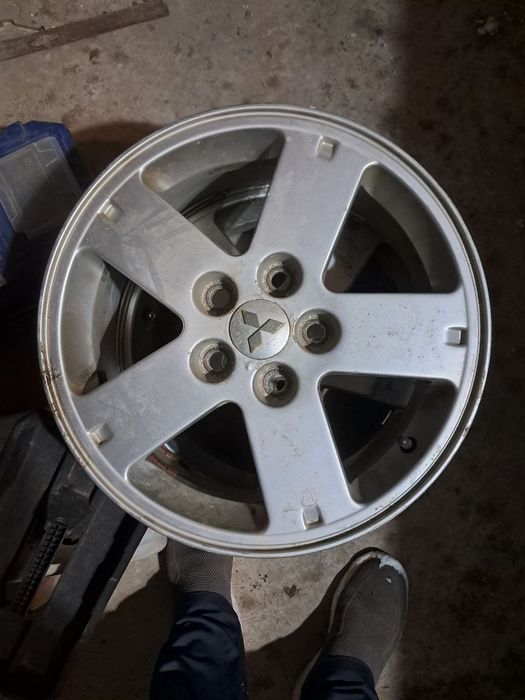 Продам диски R16