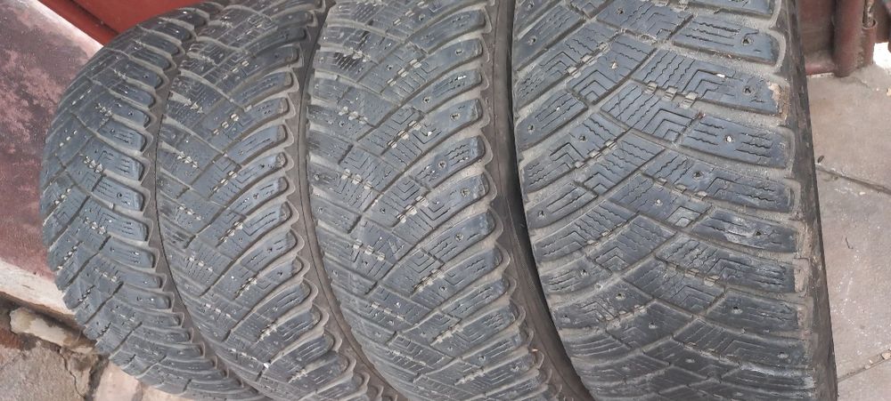 225 50 17 Goodyear 7мм