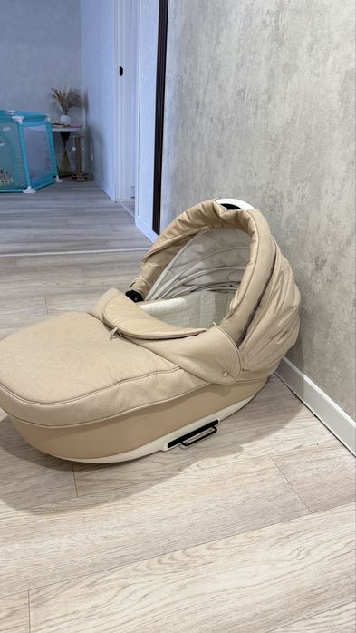 Коляска Adamex 2 сменных блока