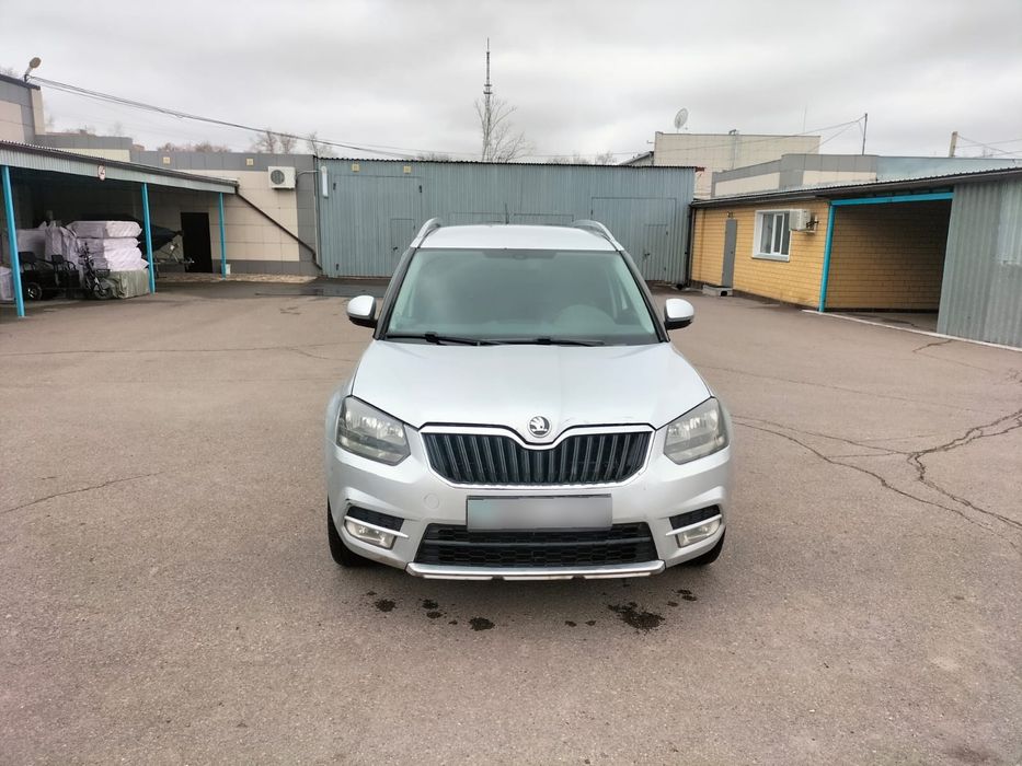 Продам Skoda Yeti  2014г