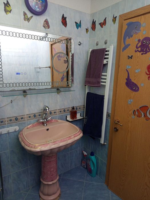 Собственик отдава под наем едностаен апартамент