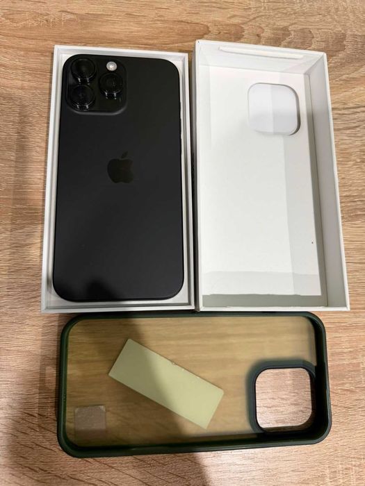Iphone 16 Pro Max 512 (100% baterie)