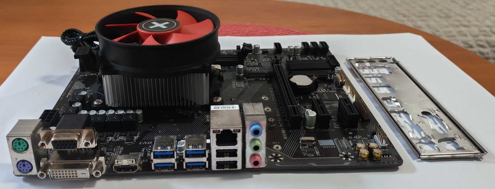 ryzen 5 2600x kit second hand si noi de vanzare • Anunturi • OLX.ro