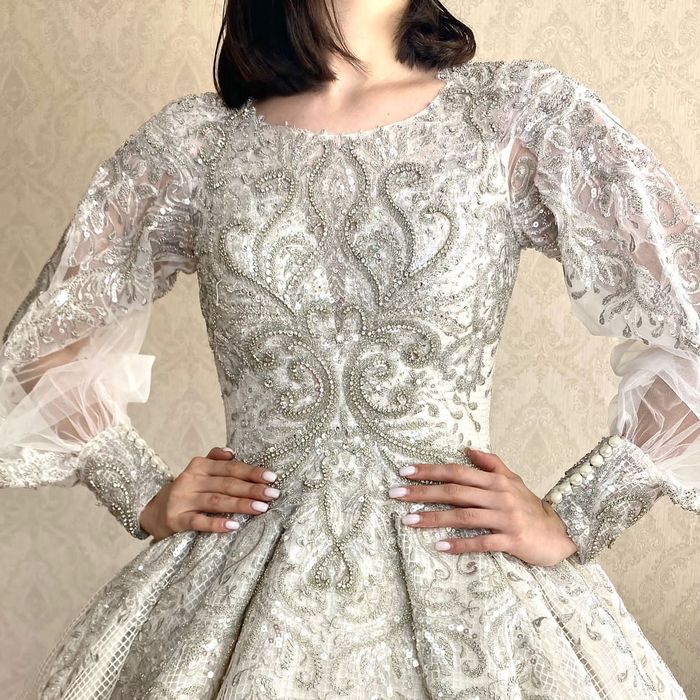 Продам свадебные платья