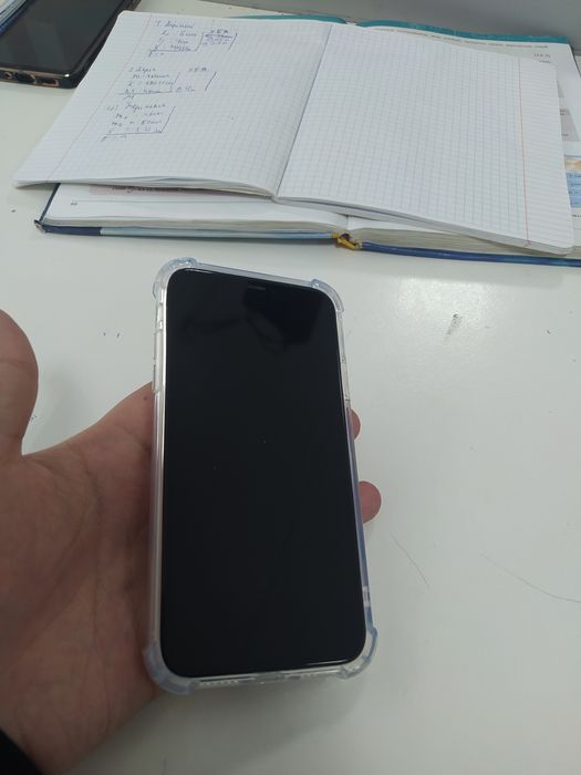 Айфон 11 все работает