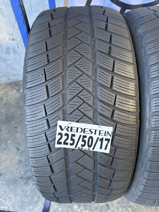 225/50/17 Vredestein M+S