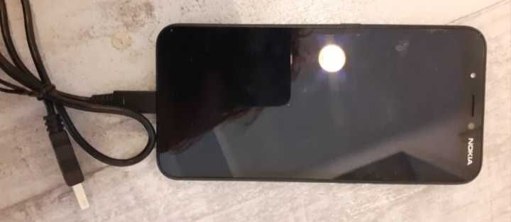 Nokia C1 + husa + prinzator