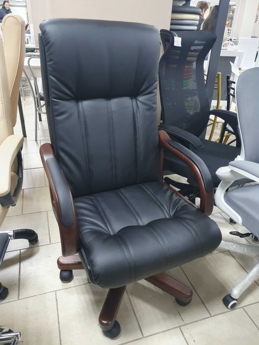 Компьютерное кресло