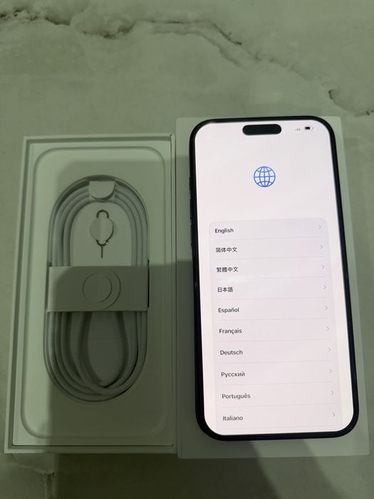 Iphone  16 Pro Max, Black Titanium, 256 GB, pachet complet, impecabil.