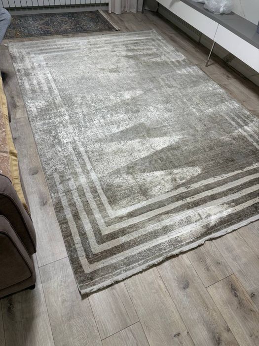 Ковры разного размера б/у после химчистки