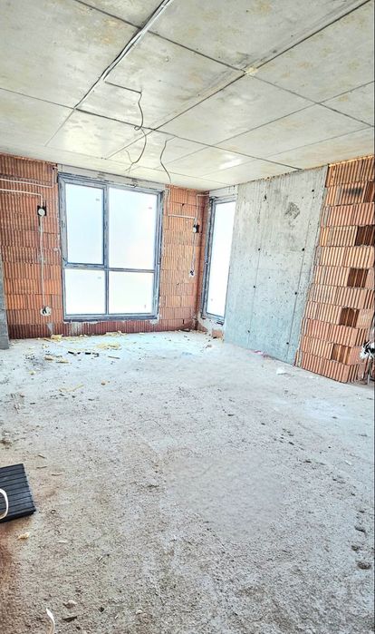 Продава се Тристаен апартамент в София, Надежда 1 - 118 кв.м за 2306 €/кв.м - Снимка #1