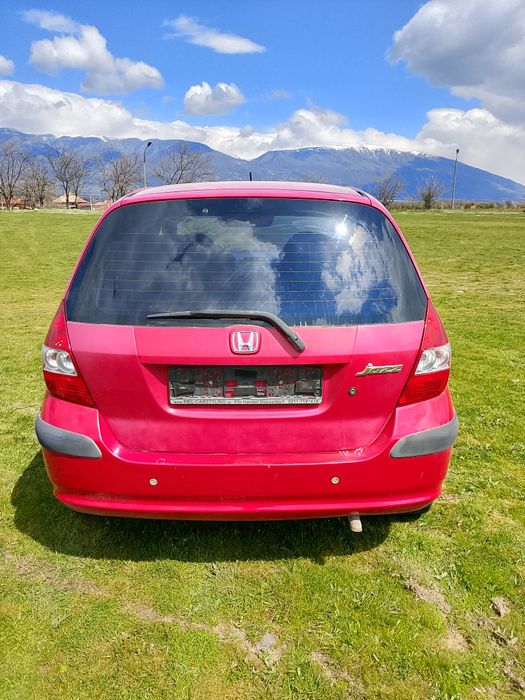 Хонда джаз 1.4 за  части