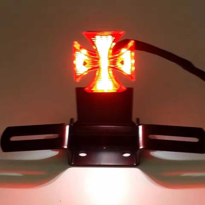 Стоп за мотоциклет със стойка за мигачи