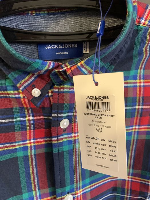 Camasa Jack&jones noua cu eticheta S-M
