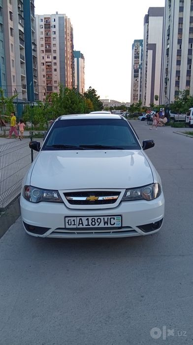 Nexia 2 1.6L Dons srochna sotiladi.