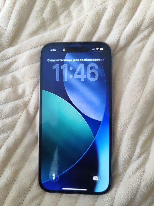 Продам айфон 14 про