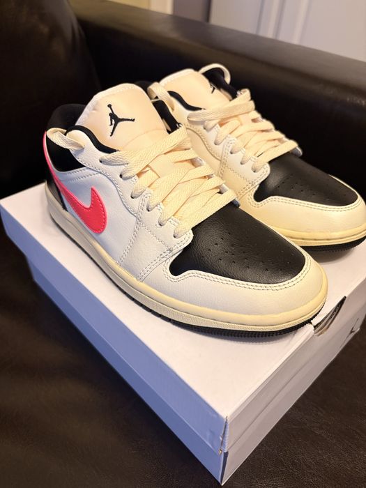 Se vinde Nike Jordan