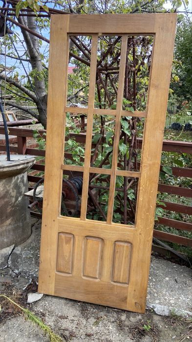 Ușă din stejar masiv