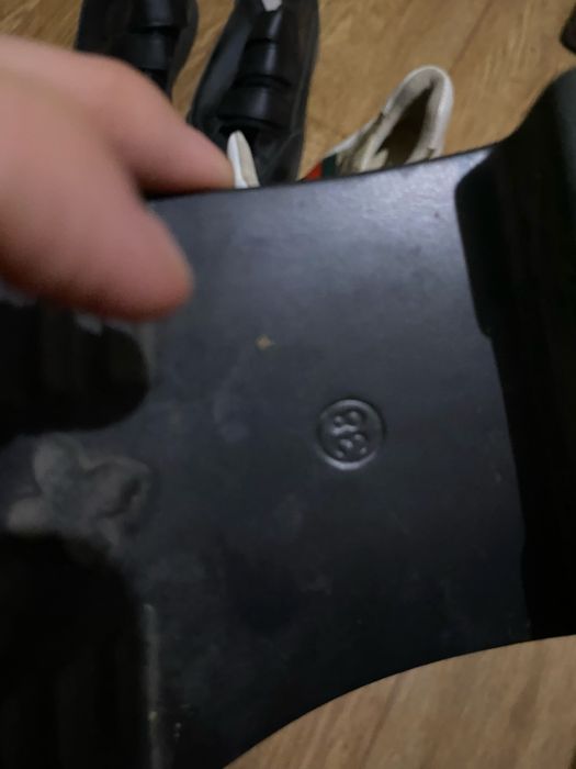 Продам обувь дешево