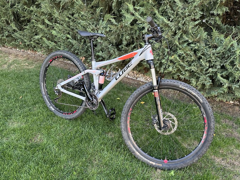 Cube Stereo 120 full suspension