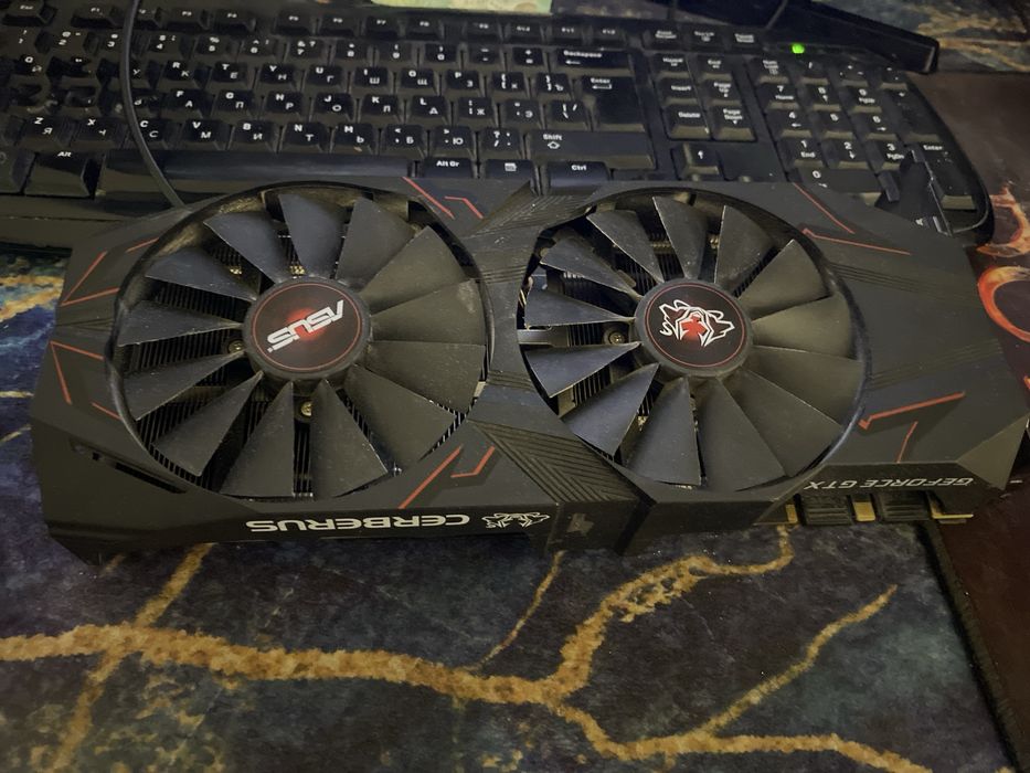 Видео карта radion RX 5500 XT