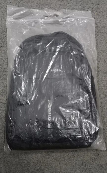 Offerta!!! Rucsac nou de vanzare