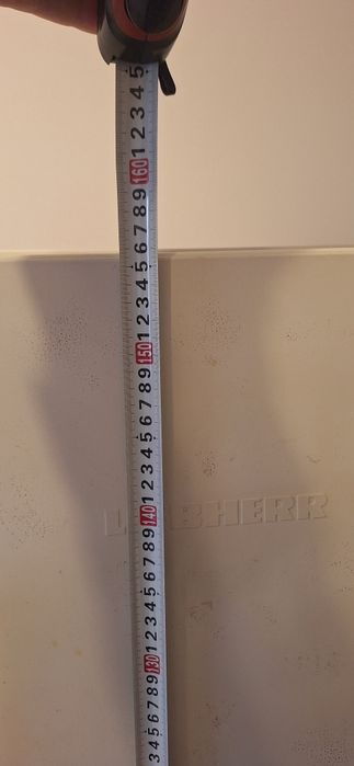 Продавам хладилника