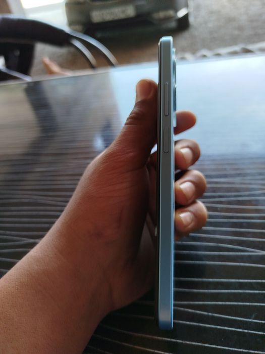 Redmi not 12 srochno sotiladi