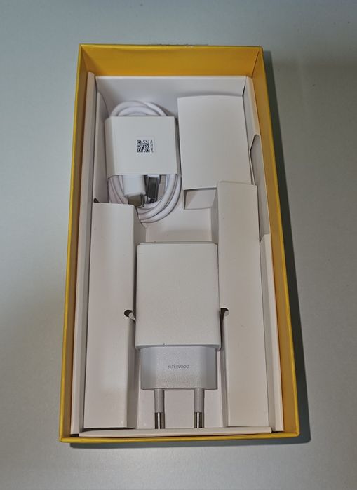 Телефон Realme Note 60