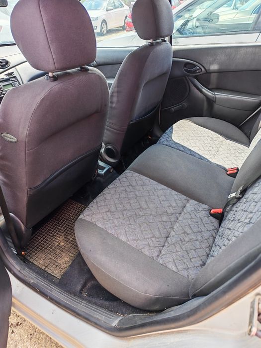 Ford Focus 1.4 benzina