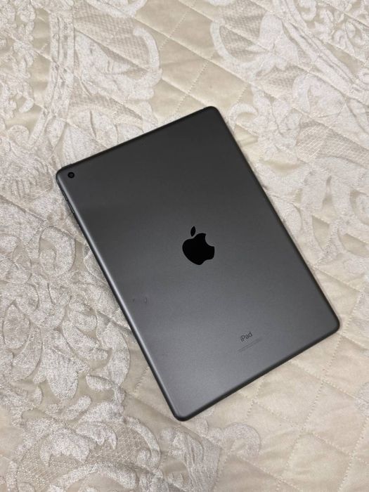 iPad 8 поколения 32гб Space Gray