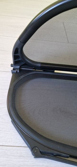 Сгъваем ветробран за Peugeot 207 cc