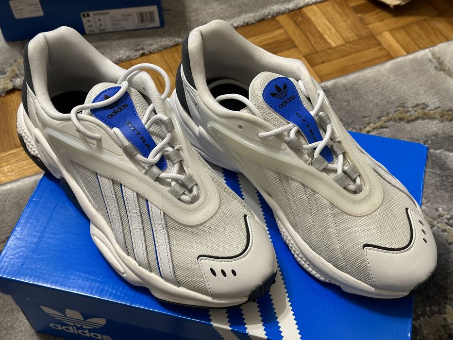 Adidas Oztral / noi / originali/ 42 2/3 si 43 1/3 / ozweego / nike