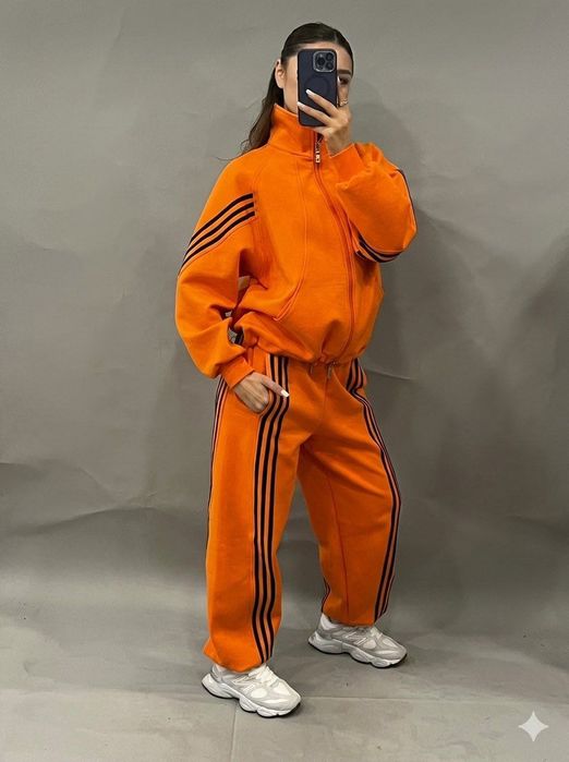 Costume sport pentru femei calitate premiu!