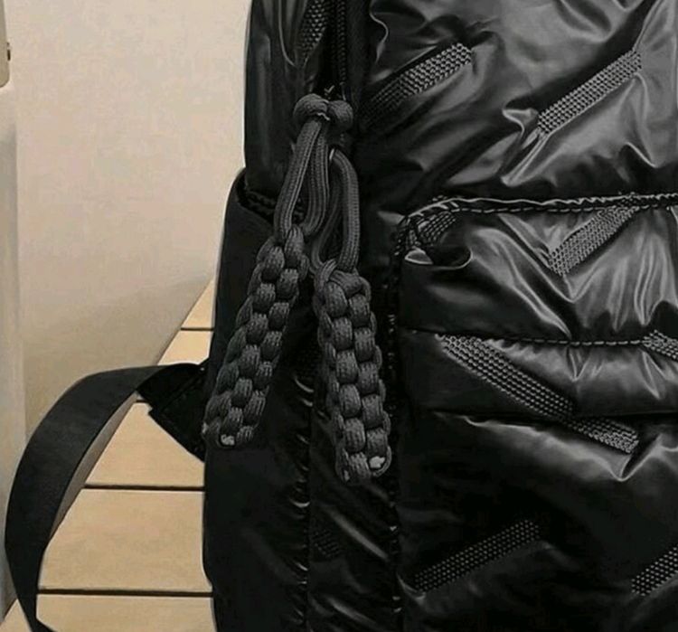 Дамски раници.Нови