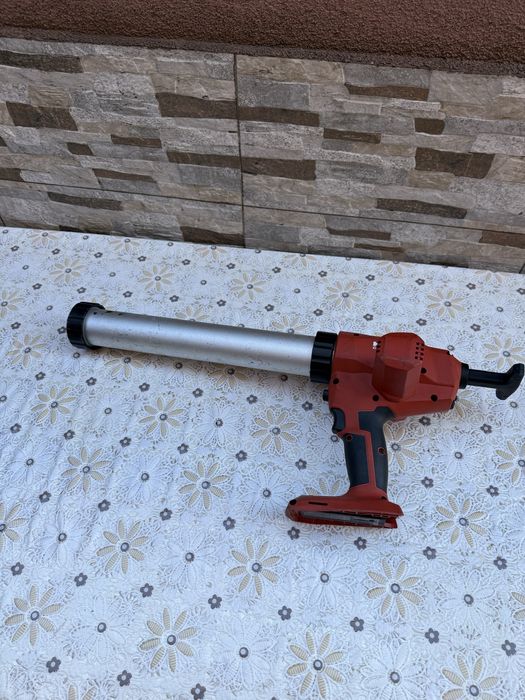 Акумулаторен пистолет за силикон Hilti CD 4-A22 (Само тяло)