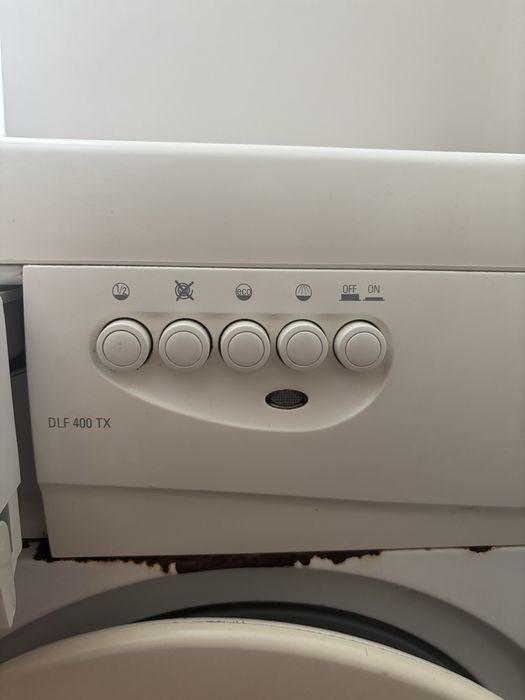 Пералня DeLonghi