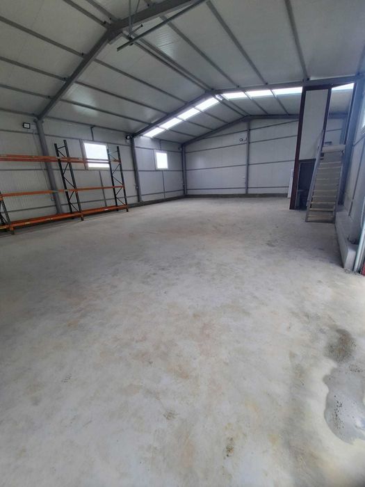 Inchiriez 3 hale, ficare hala 200m patrati, Iasi Strada 3 Fantani