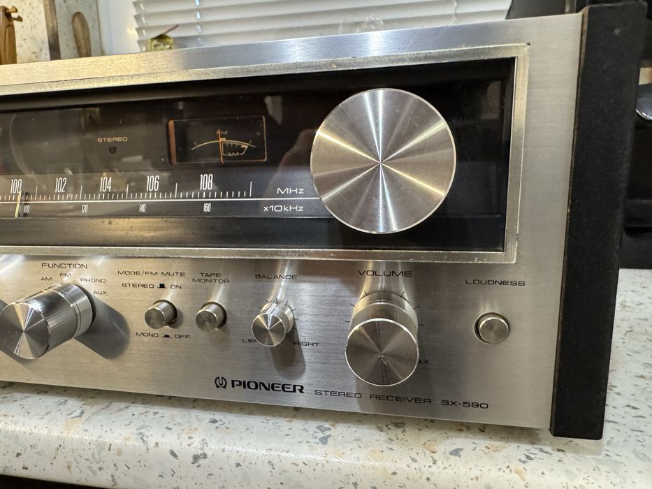 Pioneer SX-590 стерео