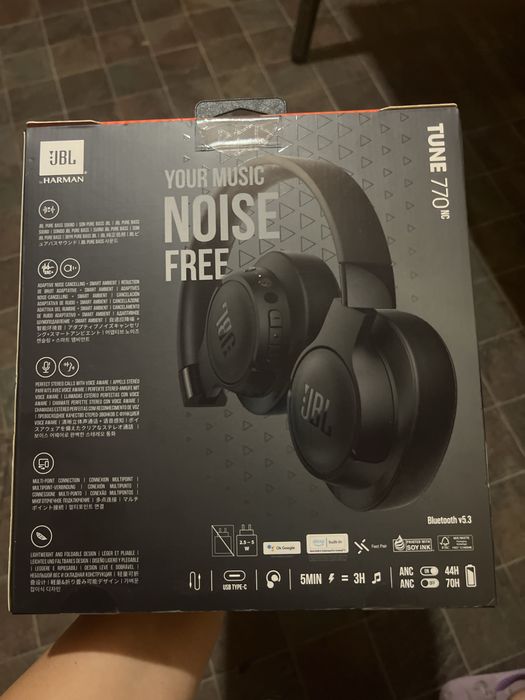 JBL tune 770 NC
