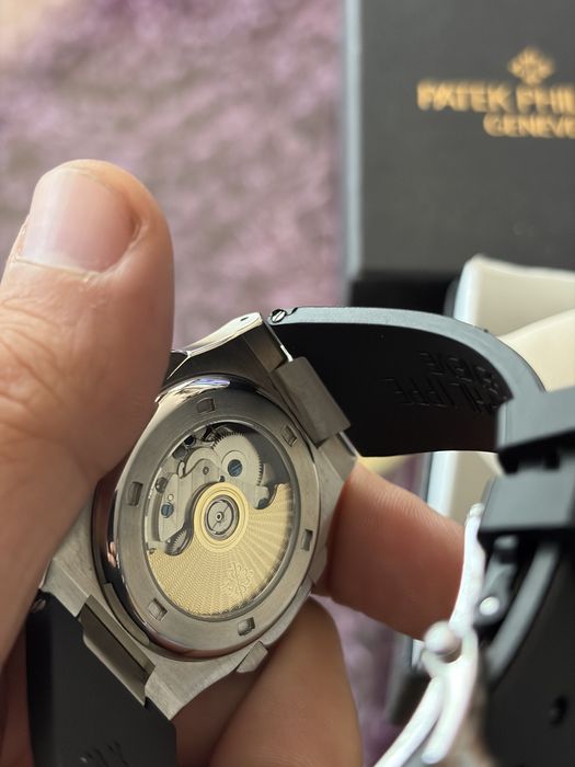 Patek Philipe nautilus cu curea de silicon