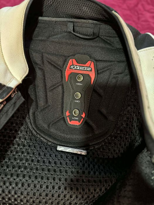 Цял кожен екип Alpinestar